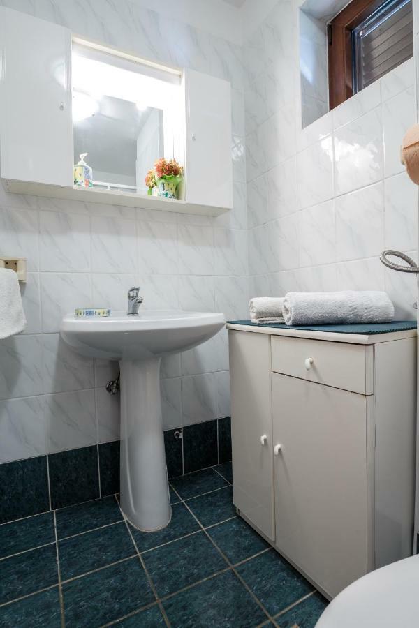 Josephine Apartment Нивице Екстериор снимка